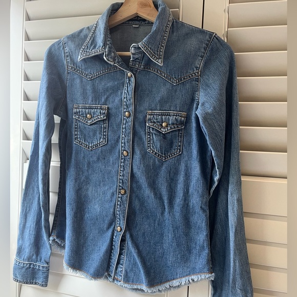 ASO Gilmore Girls - Rory Gilmore Denim Button-up Shirt - Picture 9 of 10